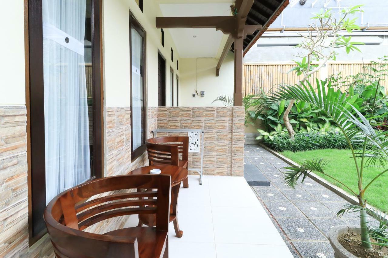 Prasada Guesthouse Canggu Extérieur photo