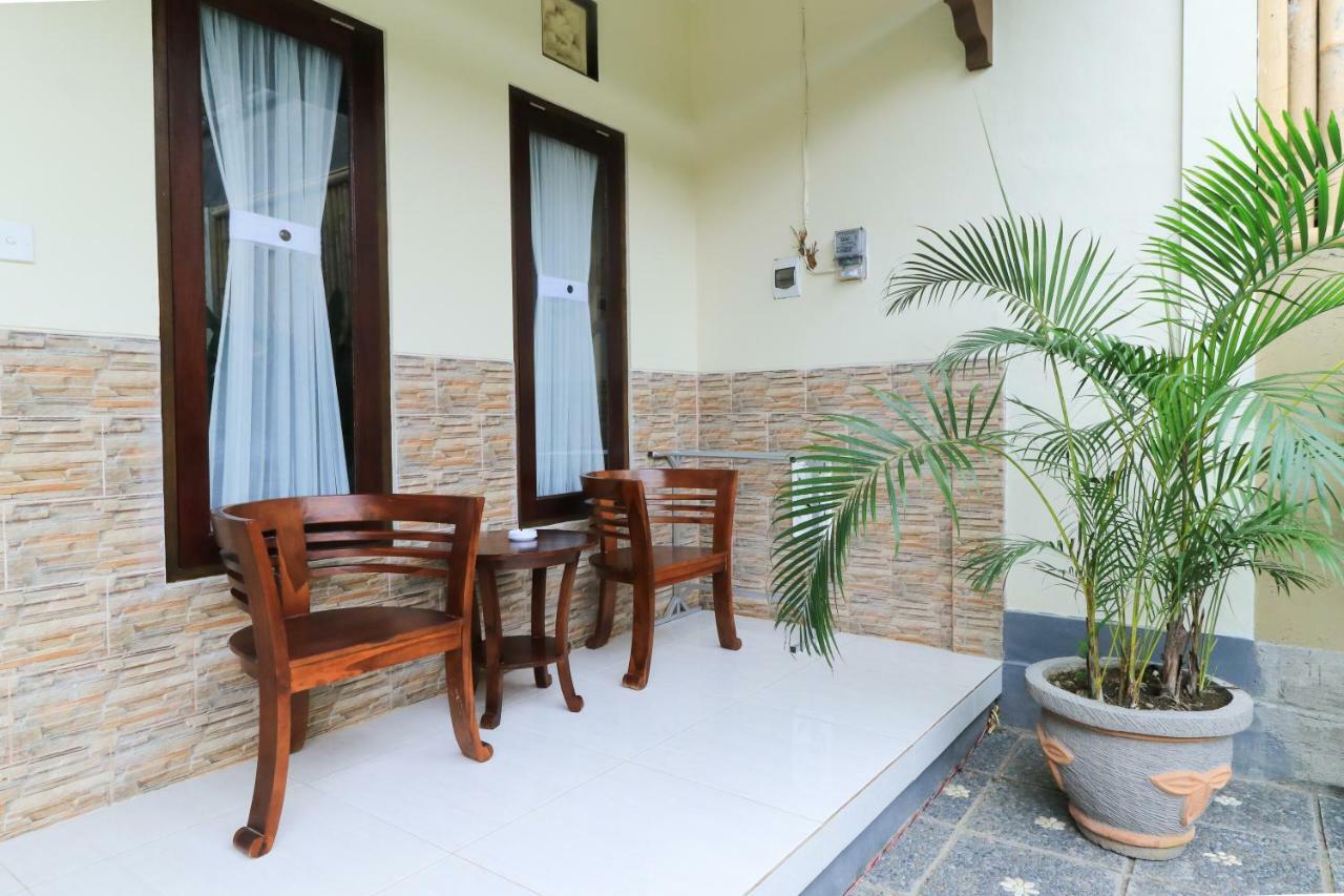 Prasada Guesthouse Canggu Extérieur photo
