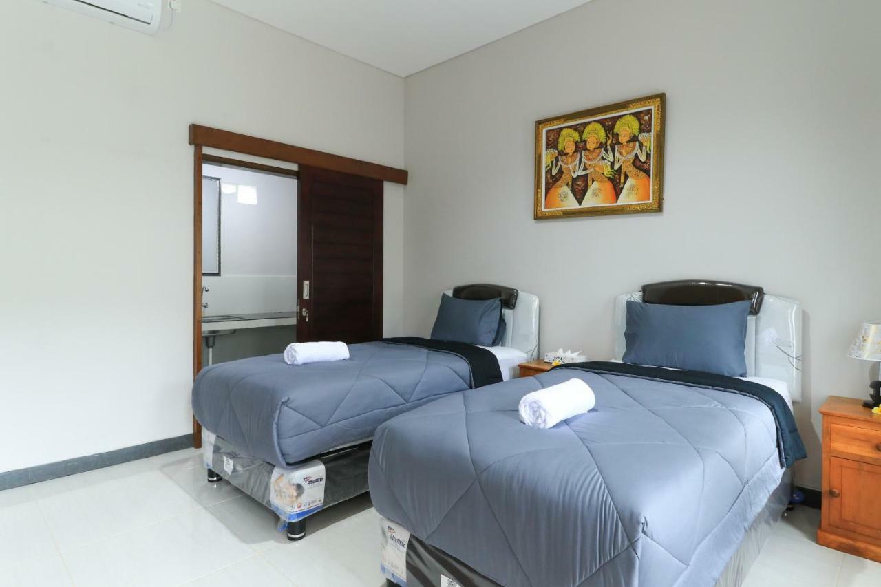Prasada Guesthouse Canggu Extérieur photo