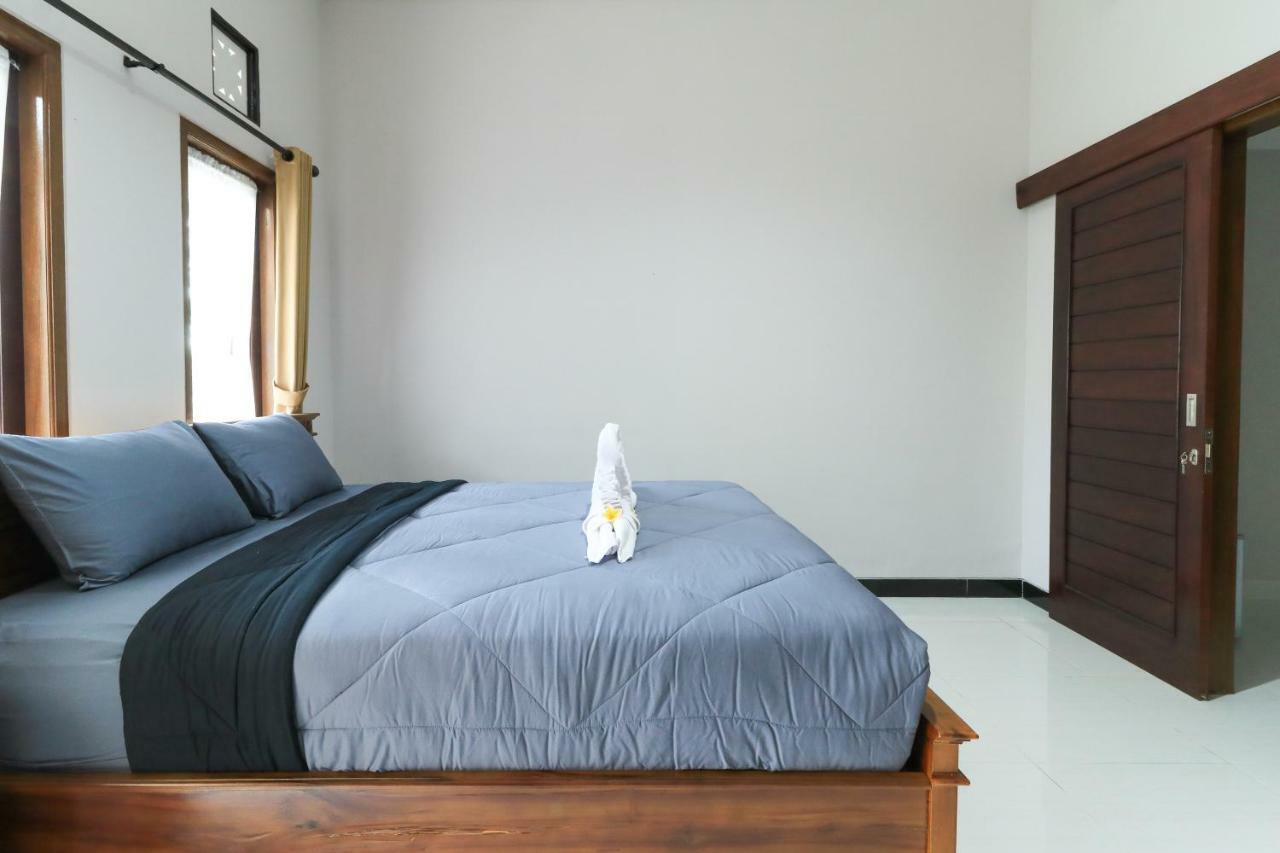 Prasada Guesthouse Canggu Extérieur photo